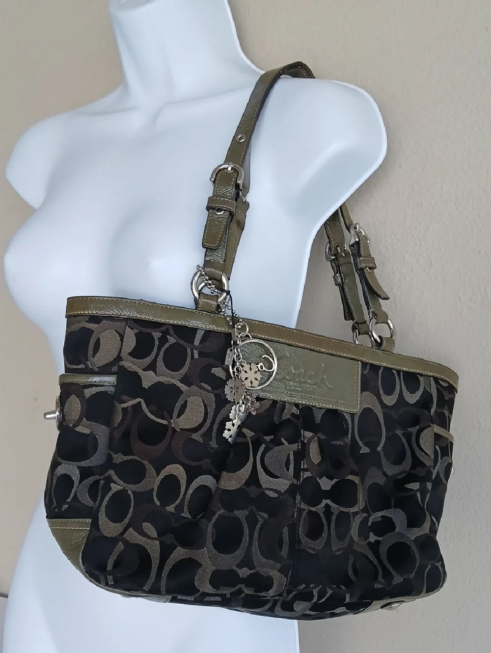 COACH Gallery Tote F13762 Signature Optic Jacquard Shoulder Bag Olive